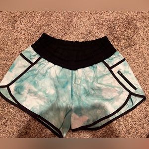 Lululemon Shorts Size 8! 🍋 Tie Dye!